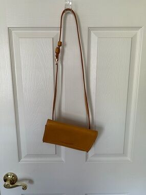 Portland Leather Metro Crossbody Clutch - Mustard Brown